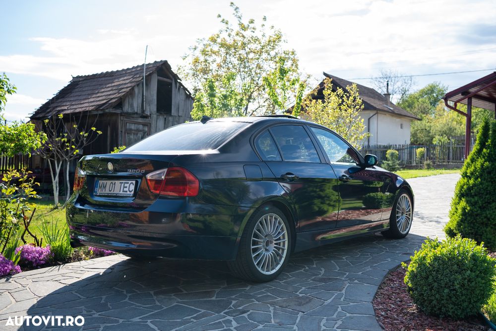 BMW Seria 3 320d - 3