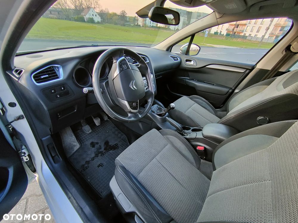 Citroën C4 1.6 VTi Seduction - 6