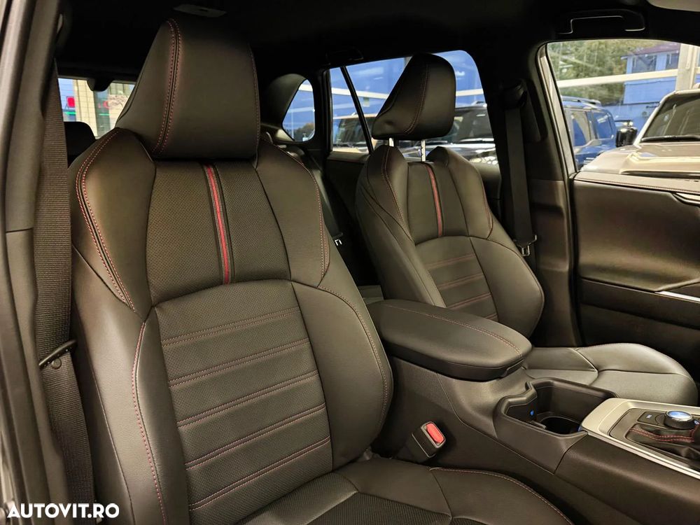 Toyota RAV4 Plug-in-Hybrid - 8