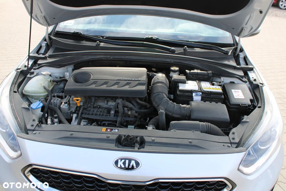 Kia Ceed 1.4 T-GDI GT-Line DCT - 35