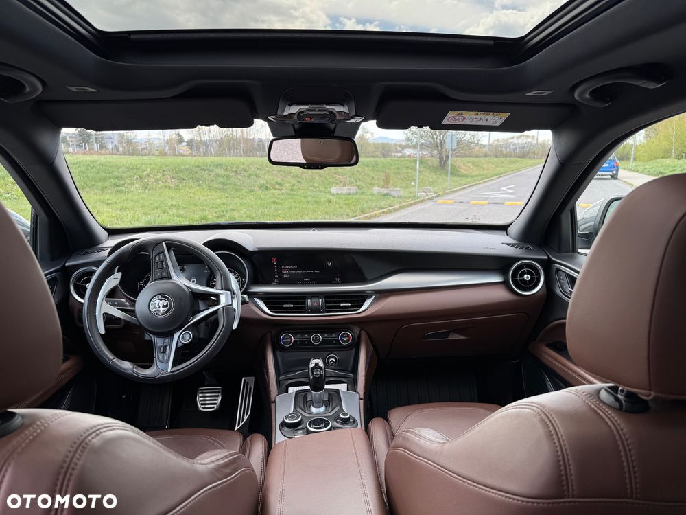 Alfa Romeo Stelvio 2.2 16V AT8-Q4 Super - 9