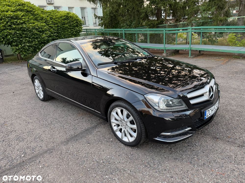Mercedes-Benz Klasa C 180 7G-TRONIC Edition - 3