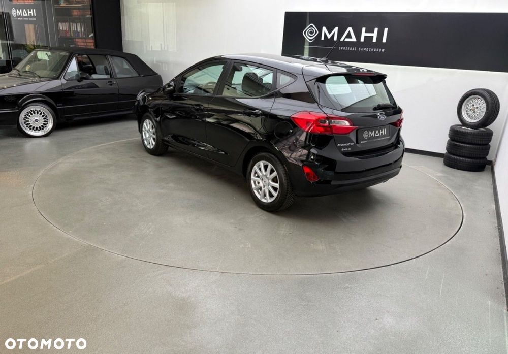 Ford Fiesta - 9