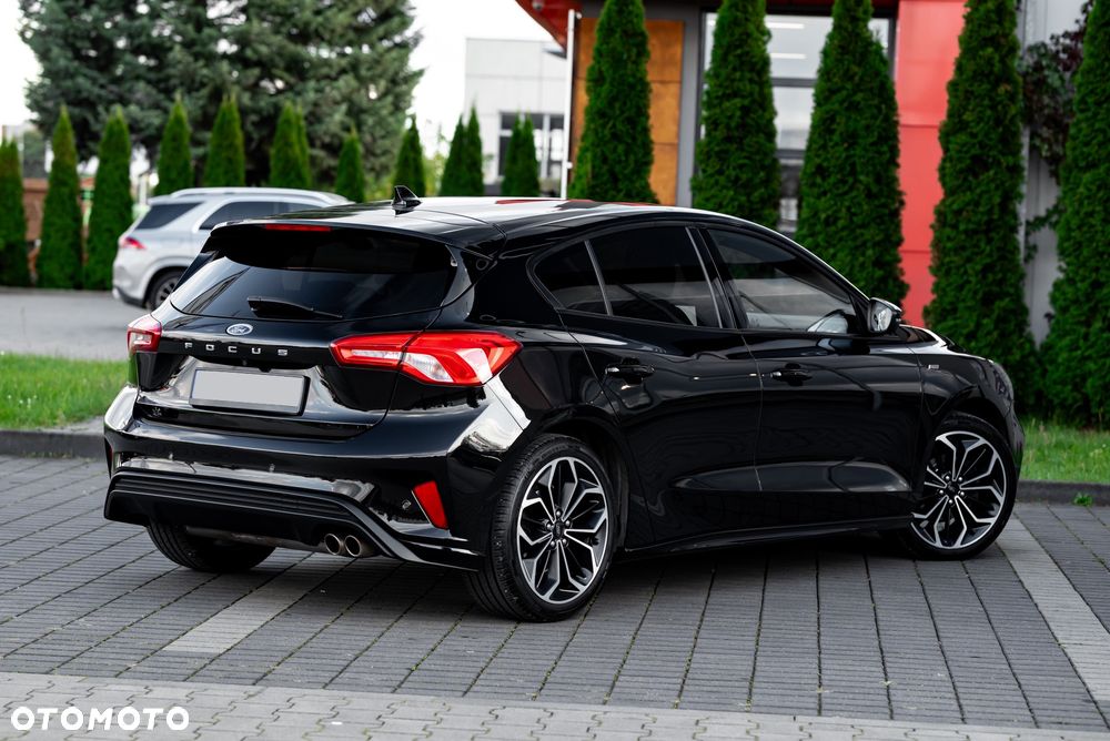 Ford Focus 1.0 EcoBoost ST-Line X - 15