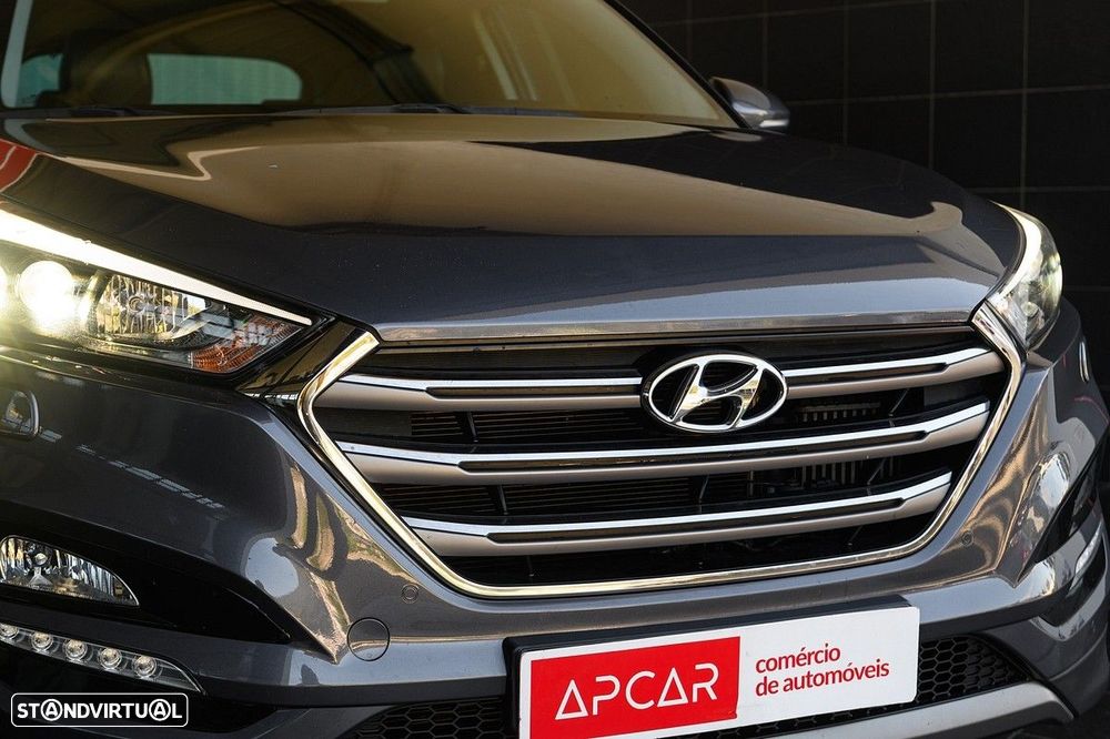 Hyundai Tucson 1.7 CRDi Executive - 13