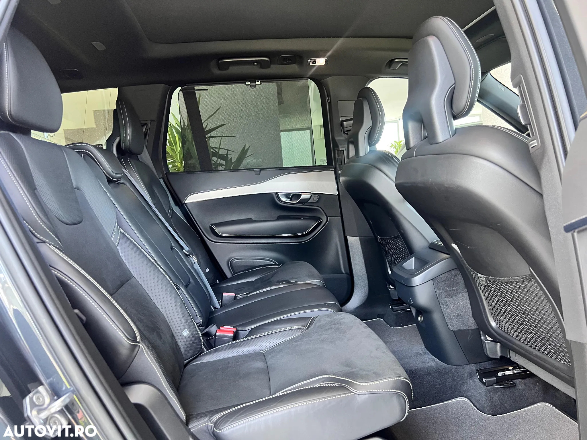 Volvo XC 90 - 26
