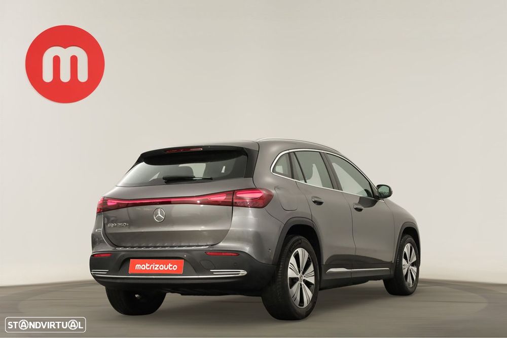 Mercedes-Benz EQA 250+ Progressive - 4