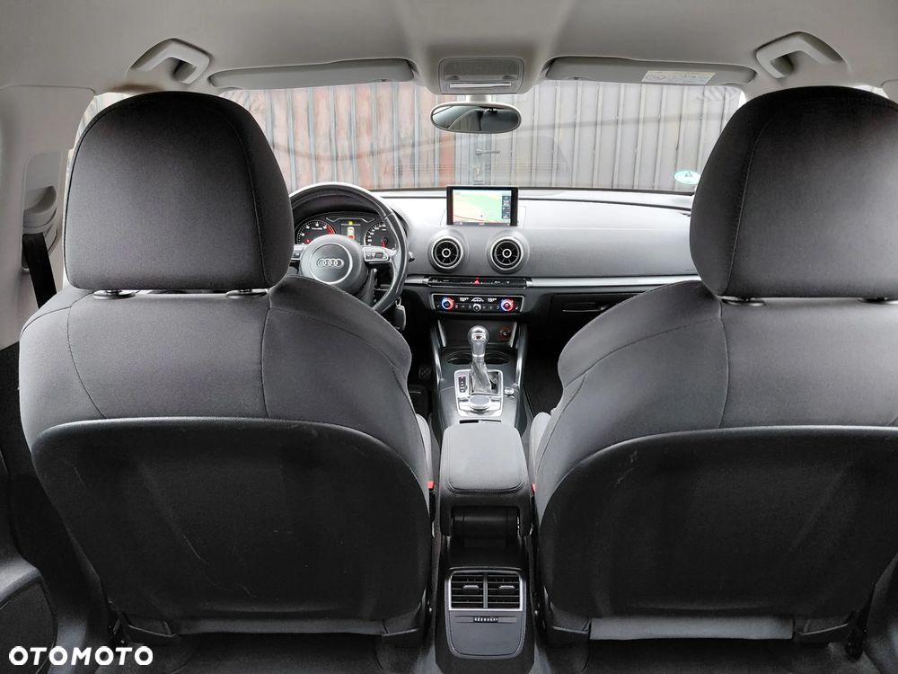 Audi A3 Sportback 1.4 TFSI S tronic Attraction - 28