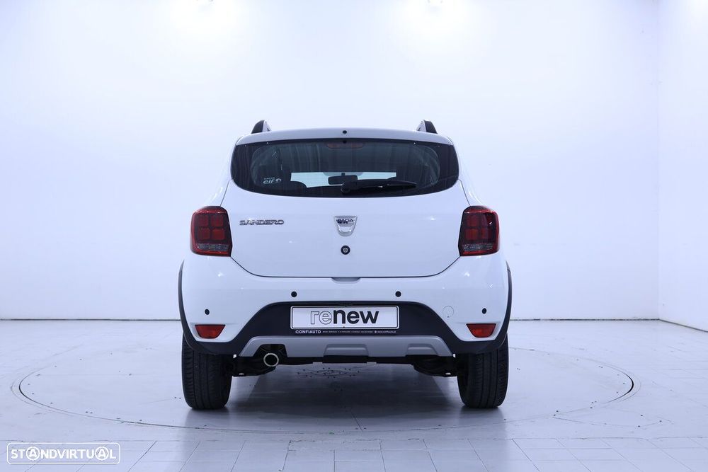 Dacia Sandero - 4
