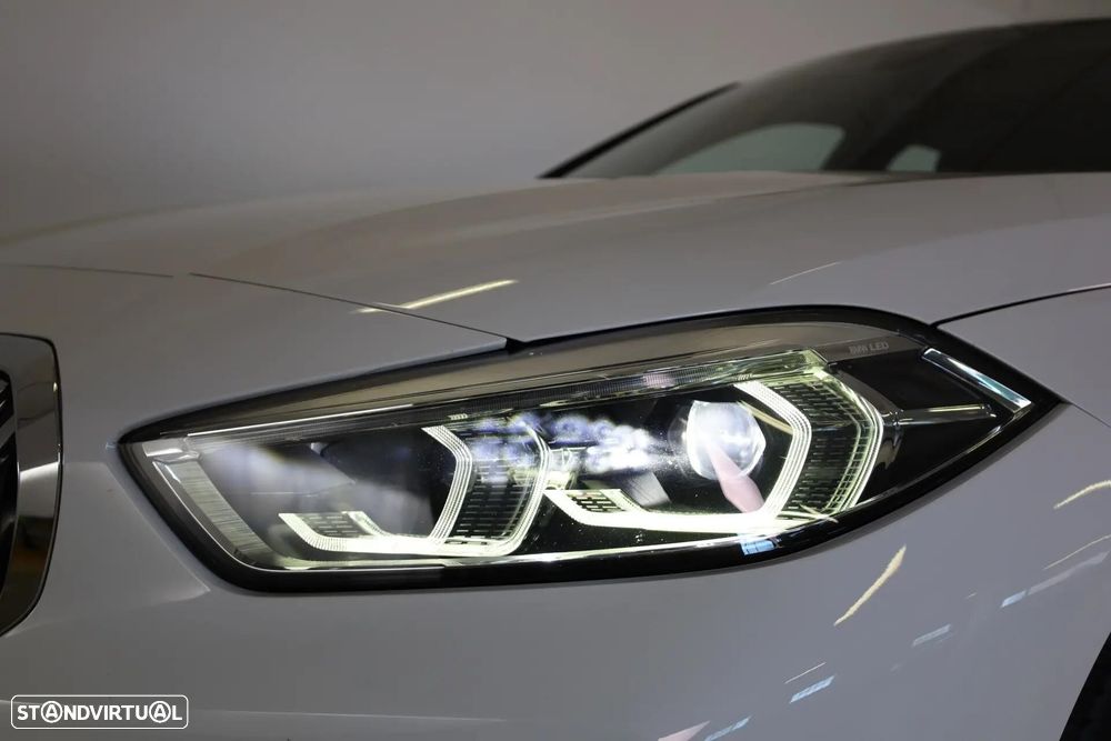 BMW 116 d Pack Desportivo M - 15
