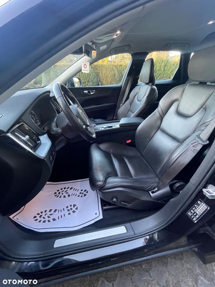 Volvo XC 60 D4 Geartronic Momentum - 24
