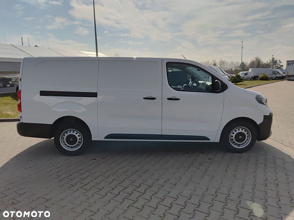 Opel Vivaro Vivaro Furgon XL Diesel 2.2 150 KM Manual - 6