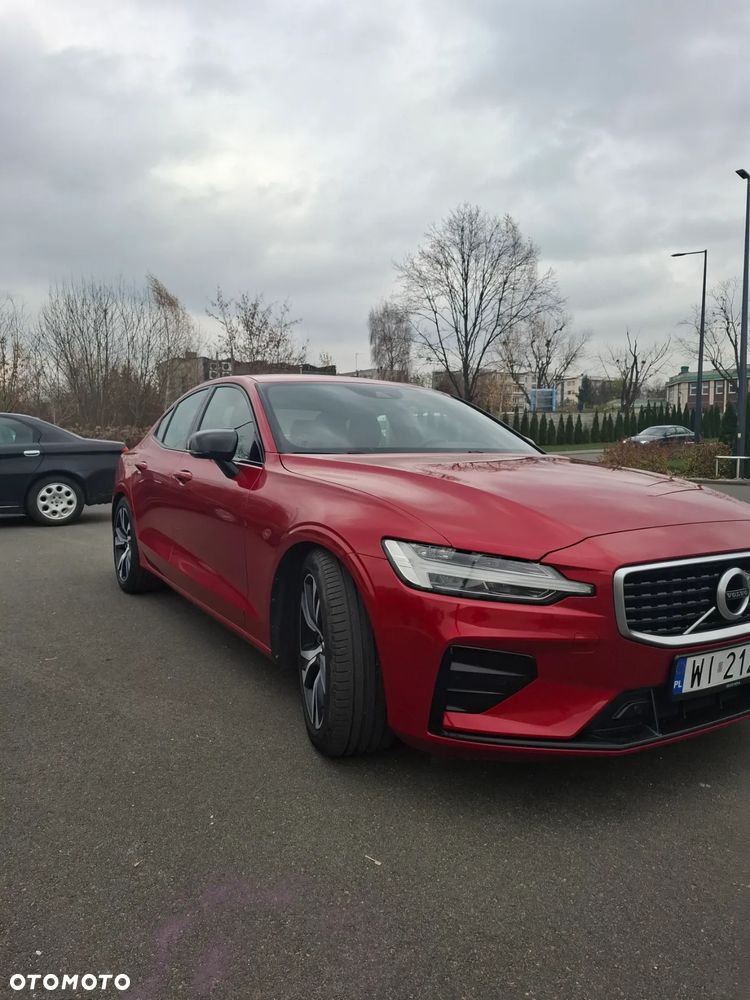 Volvo S60 T4 R-Design - 3