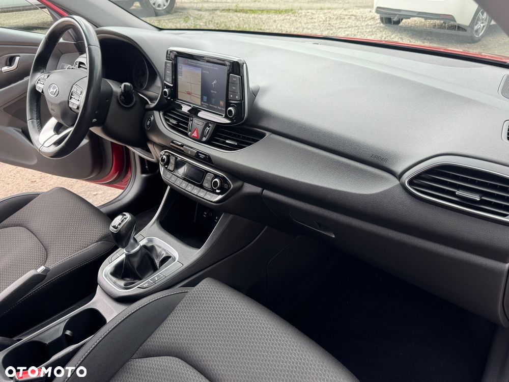 Hyundai i30 1.4 T-GDI YES - 14