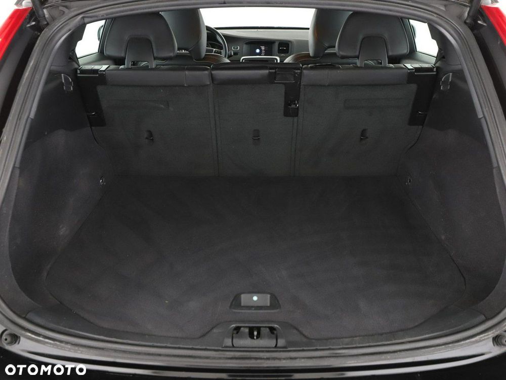 Volvo V60 D2 Linje Svart - 21