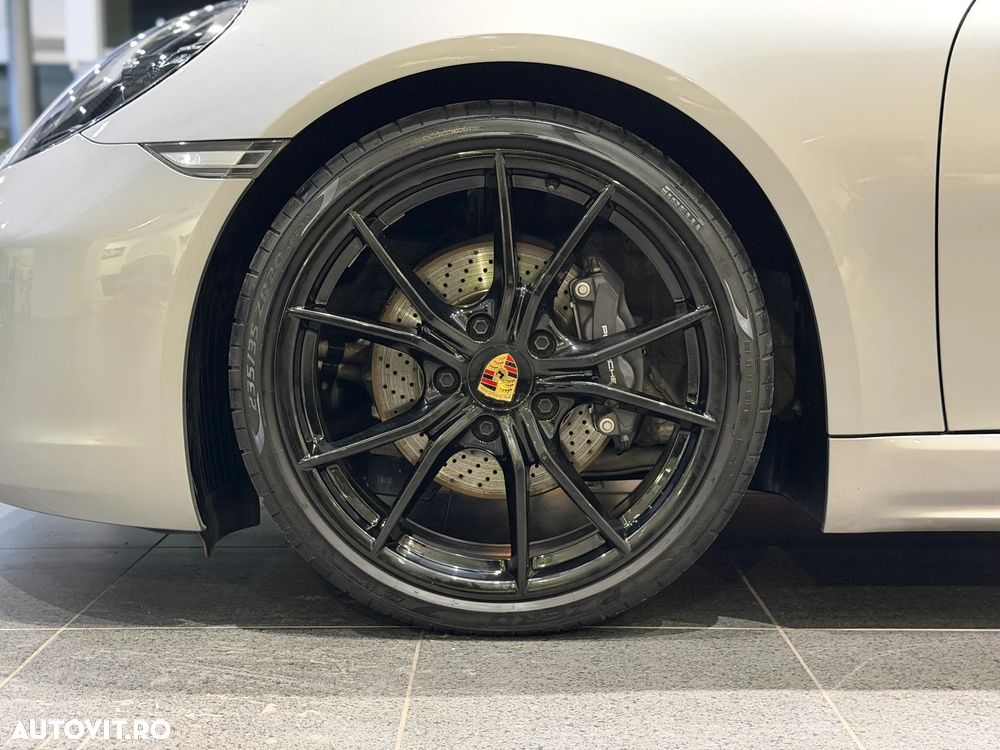 Porsche Boxster 718 PDK - 36