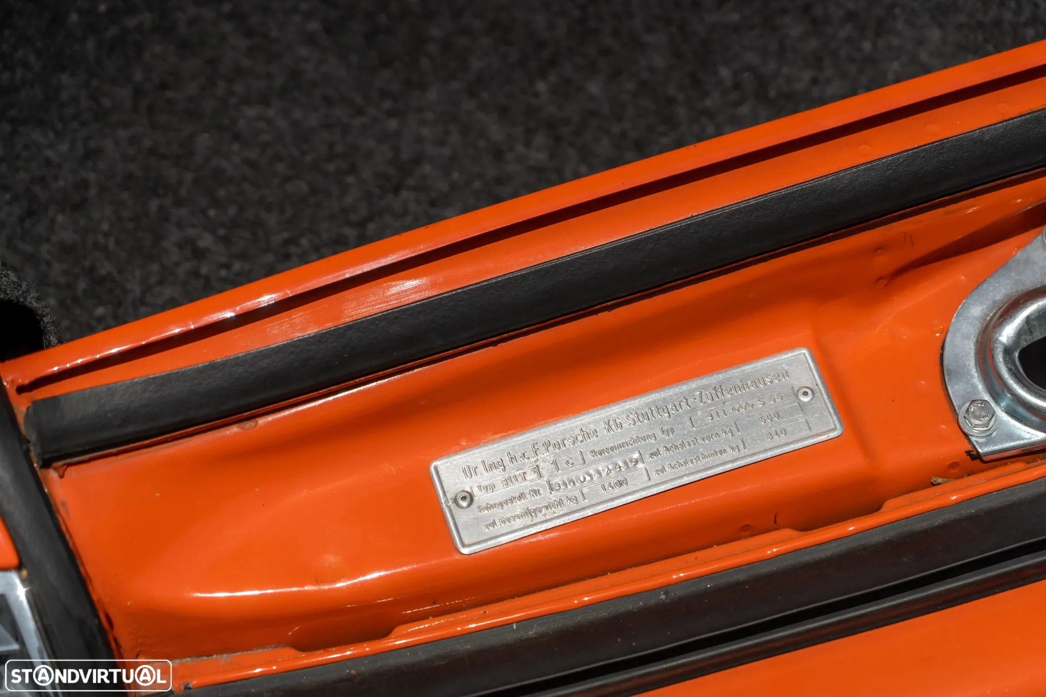 Porsche 911 Série F - 27