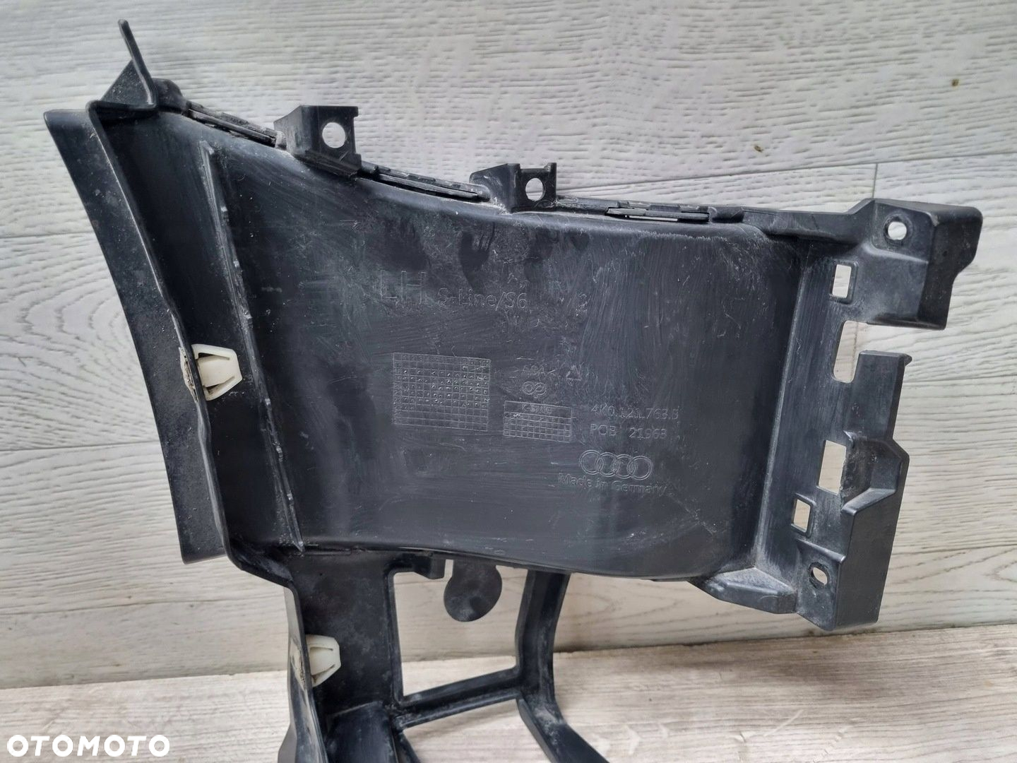 Audi A6 S6 C8 4K 2021 Przód strona lewa Kierownice powietrza - 8