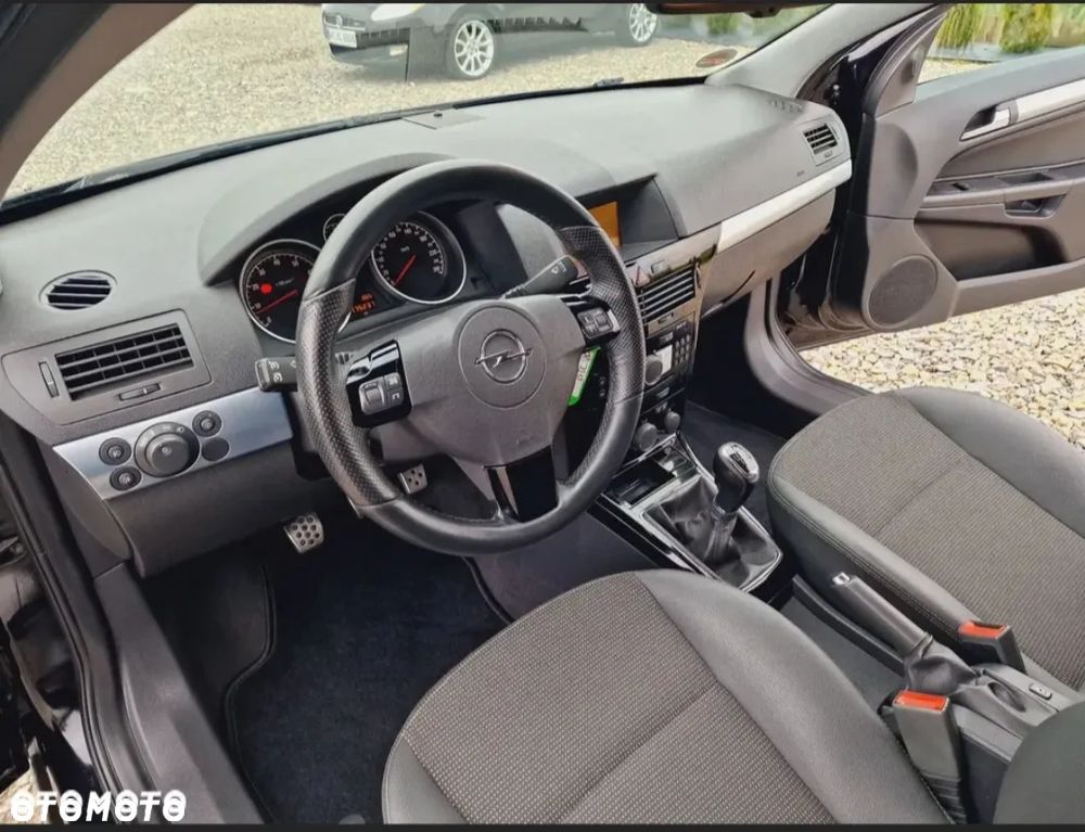 Opel Astra 1.8 - 8