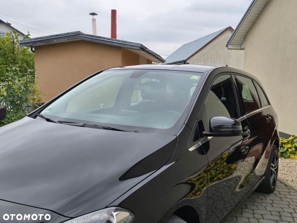 Mercedes-Benz Klasa B 180 CDI (BlueEFFICIENCY) 7G-DCT - 4
