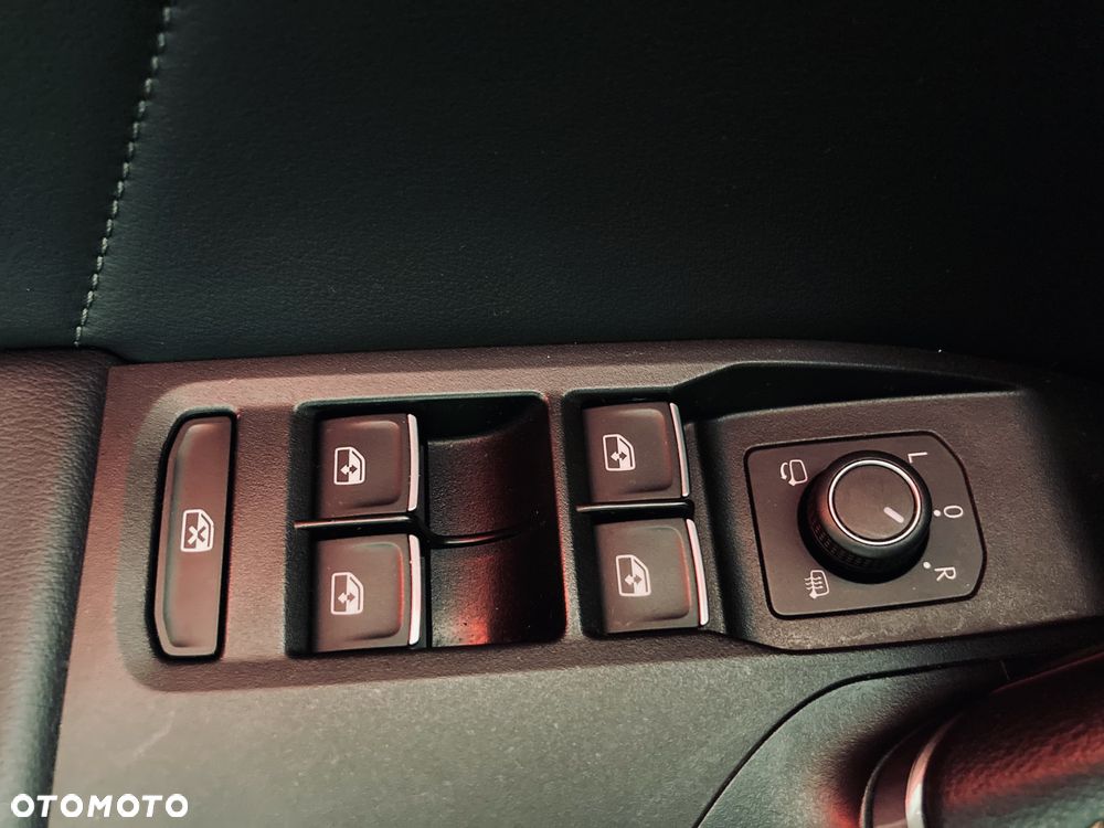 Cupra Formentor 1.4 e-Hybrid DSG - 28