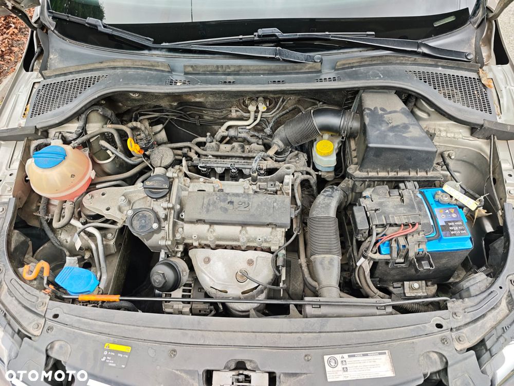 Skoda RAPID 1.2 Active - 22