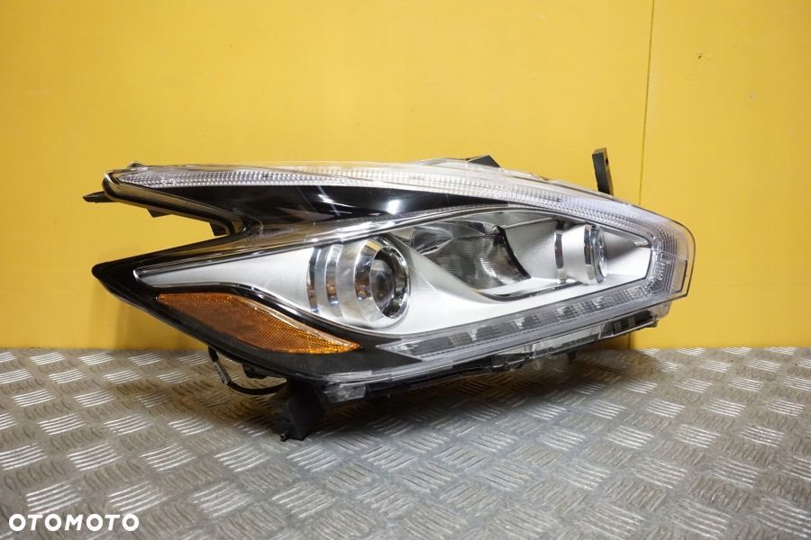 NISSAN MURANO Z52 2015- REFLEKTOR LAMPA ZWYKŁA SOCZEWKOWA PRAWA USA - 1