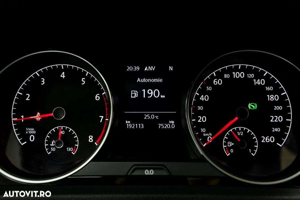 Volkswagen Golf 1.5 TSI ACT DSG Sound - 38