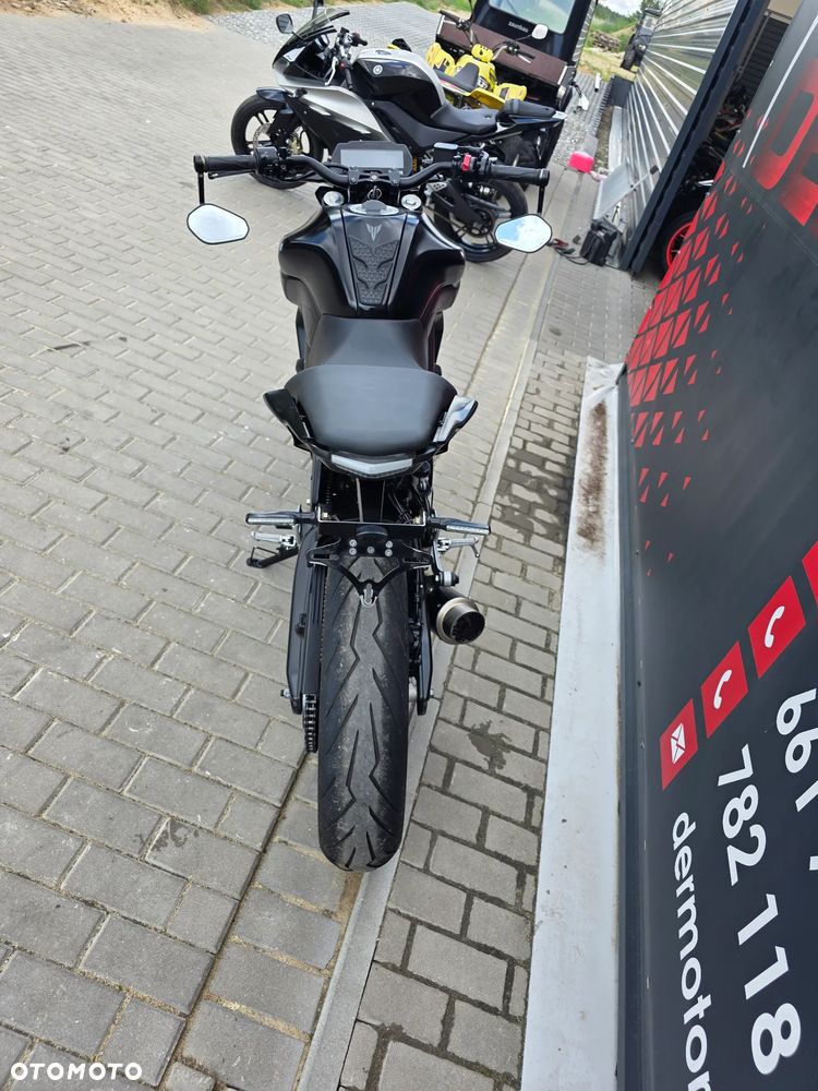 Yamaha MT - 30