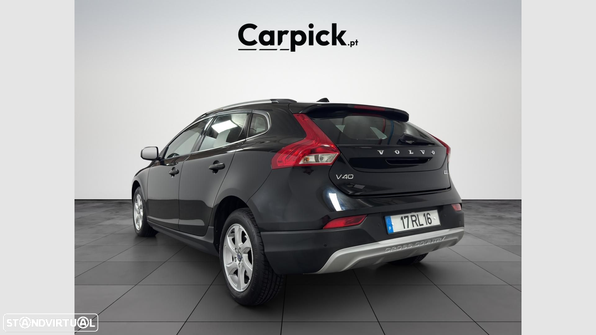 Volvo V40 Cross Country 2.0 D2 Momentum - 3