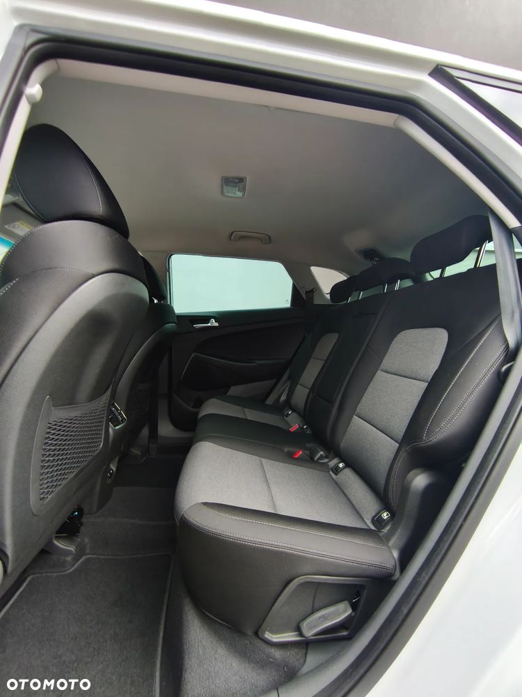 Hyundai Tucson blue 1.6 GDi 2WD Advantage - 16