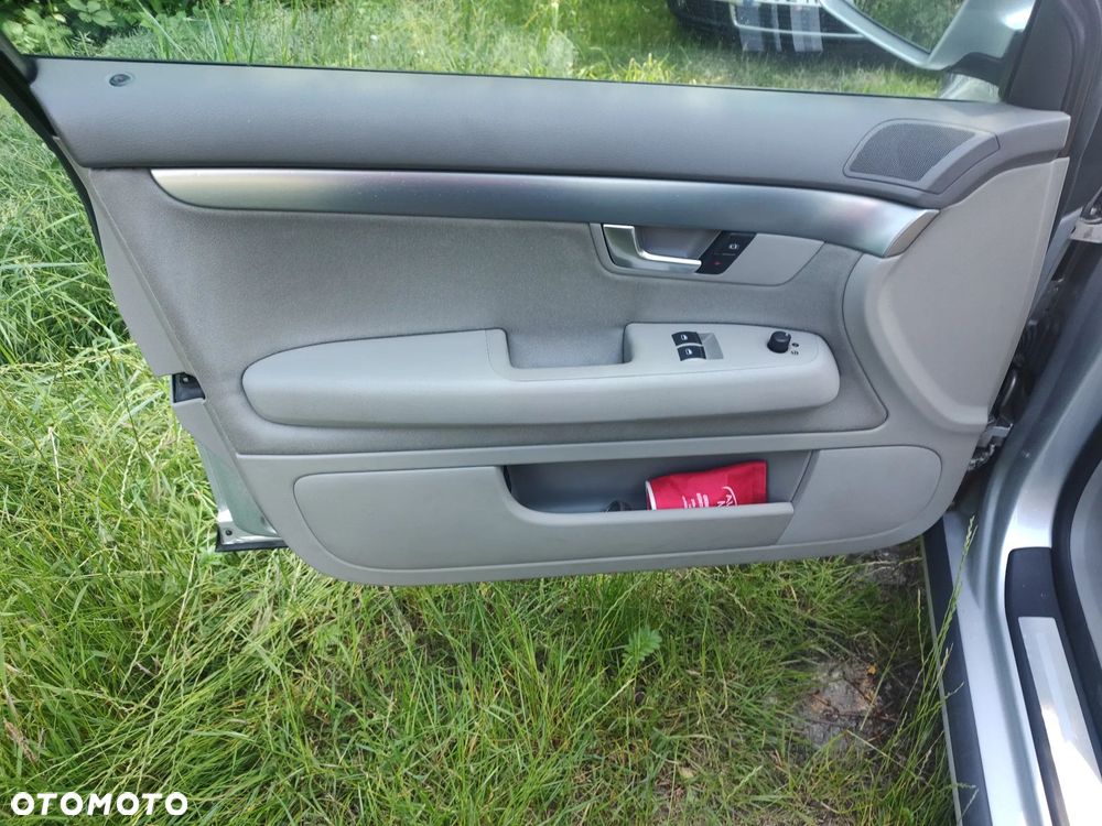 Audi A4 Limousine 2 - 7
