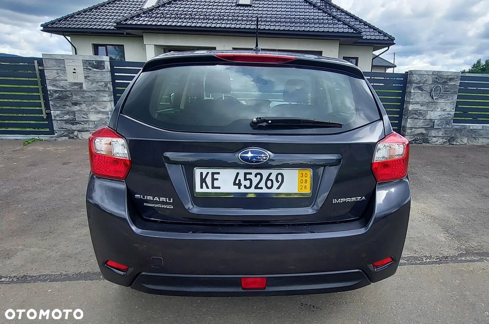 Subaru Impreza 2.0i Active - 13