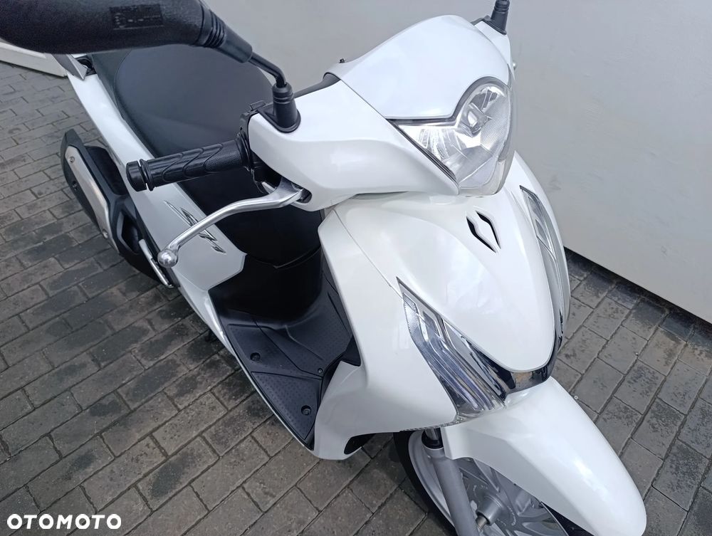 Honda SH - 27