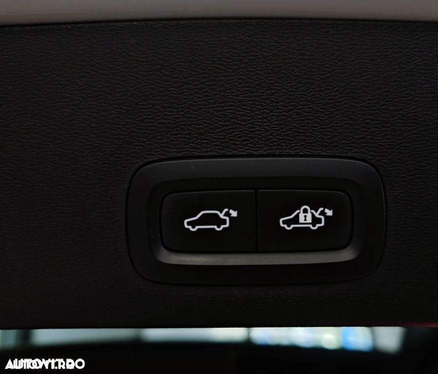 Volvo XC 40 T4 Recharge DKG Inscription Expression - 15