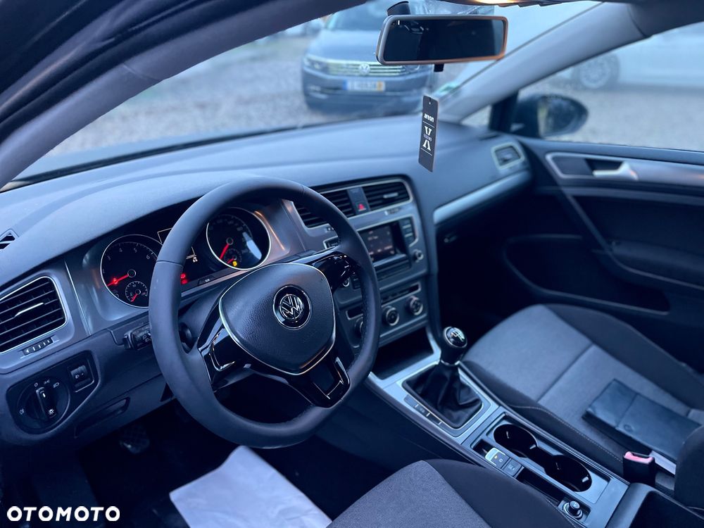 Volkswagen Golf 1.2 TSI BMT Trendline - 10