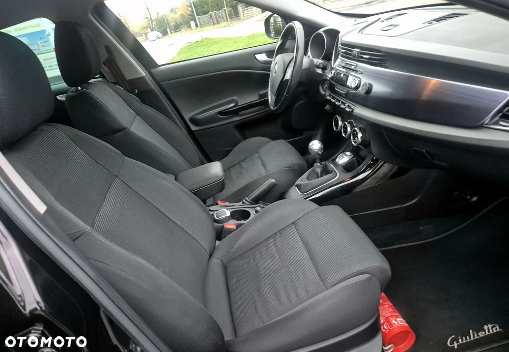 Alfa Romeo Giulietta 1.6 JTDM 16V - 8