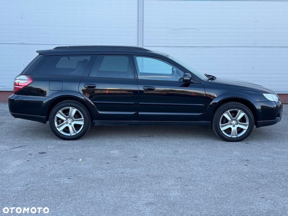 Subaru Outback 2.5RC NAV - 5