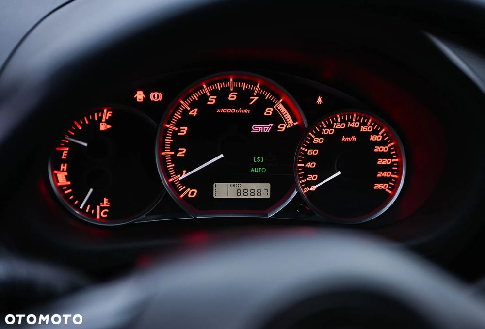 Subaru Impreza STI - 10
