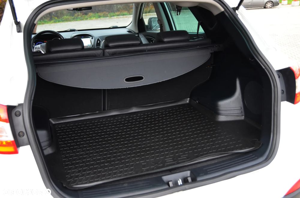 Hyundai ix35 2.0 CRDi Premium 4WD - 33