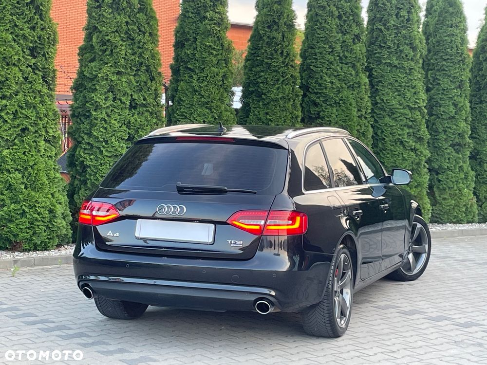 Audi A4 Avant - 16
