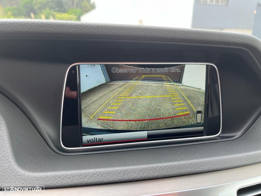 Mercedes-Benz E 200 BlueTEC Avantgarde Auto - 16