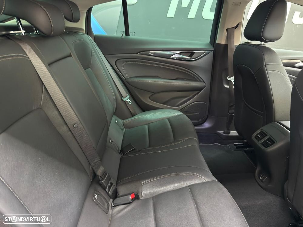 Opel Insignia Grand Sport 1.6 CDTi Ultimate - 37