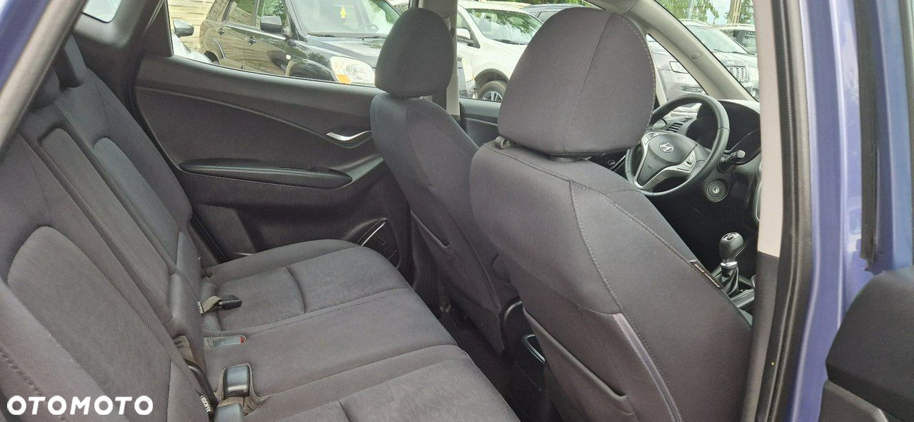 Hyundai ix20 - 27