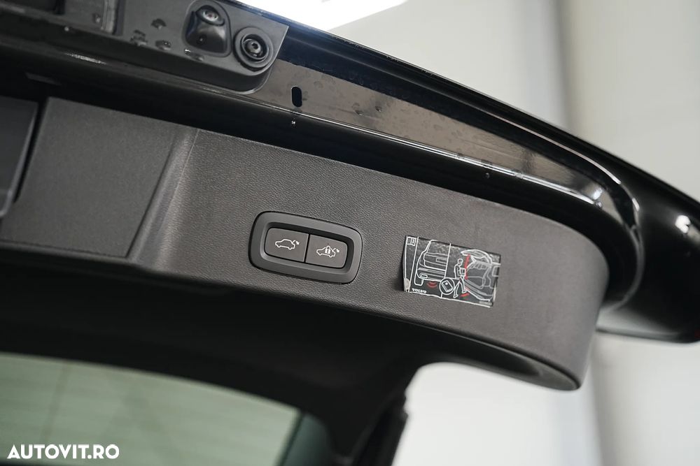 Volvo XC 40 T5 Recharge DKG RDesign - 11