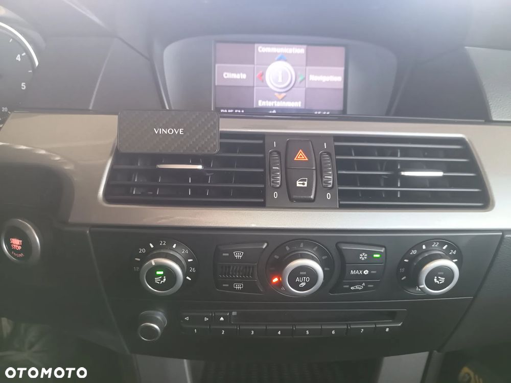 BMW Seria 5 520d - 12