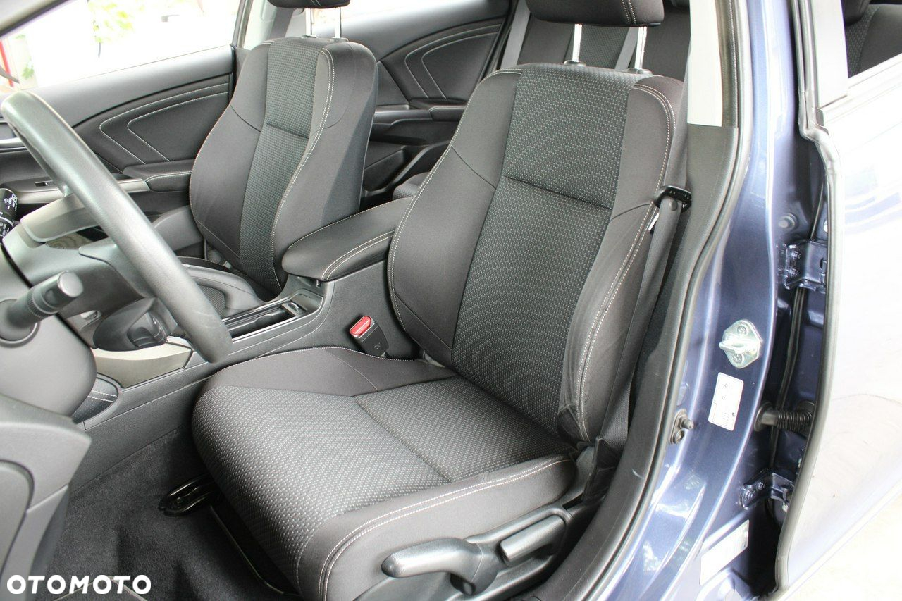 Honda Civic 1.8 i-VTEC Comfort - 12