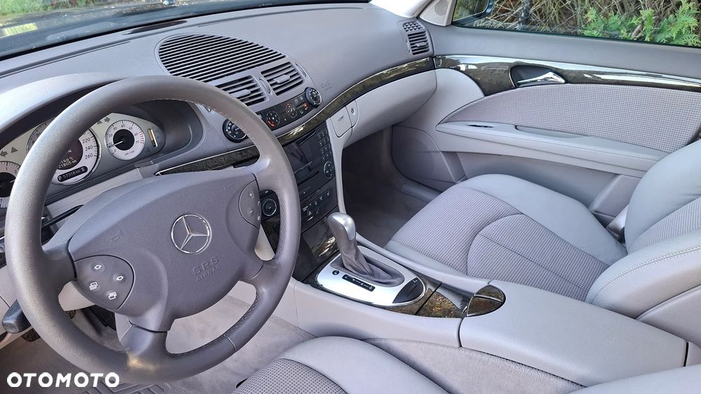 Mercedes-Benz Klasa E - 34