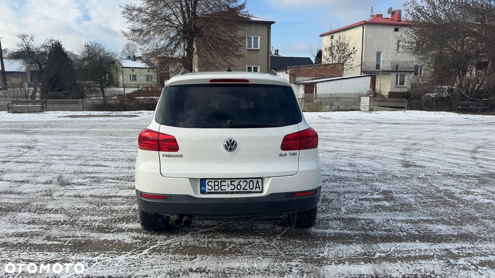 Volkswagen Tiguan - 9