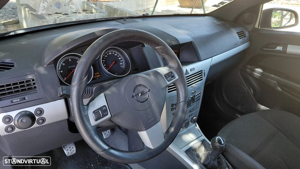 Opel Astra GTC 1.7 CDTi ecoFLEX - 6